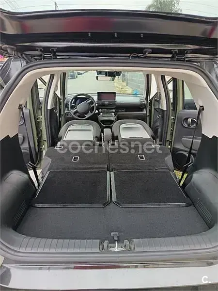 Gebraucht Hyundai Inster 84 kW (115 PS) 2025 Eléctrico Kleinwagen