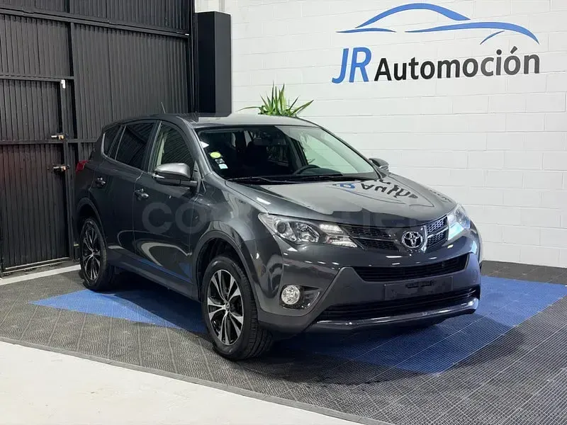 Usado Toyota RAV4 Active 124 CV (91 kW) 2014 Gris / plata SUV