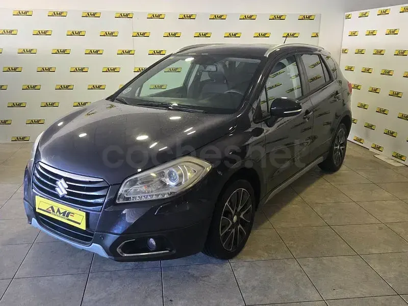 Usado Suzuki SX4 S-Cross 120 CV (88 kW) 2013 Gris / plata SUV