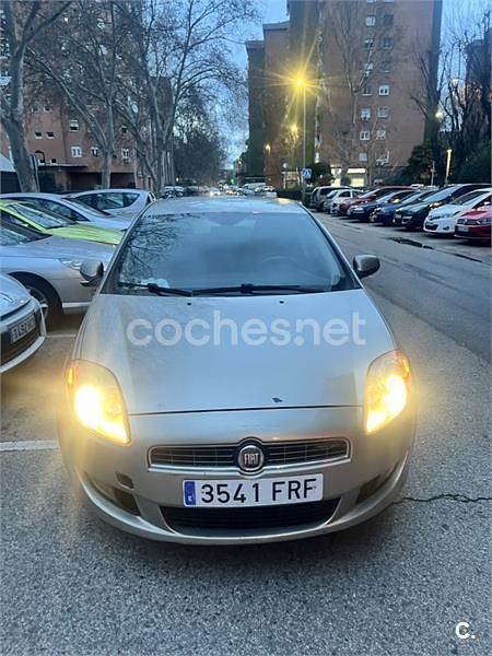 Usado Fiat Bravo Active 120 CV (88 kW) 2007 Beige Utilitario