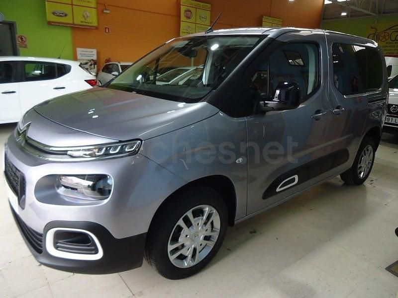 Usado Citroën Berlingo Business Class 102 CV (75 kW) 2022 Gris / plata Monovolumen