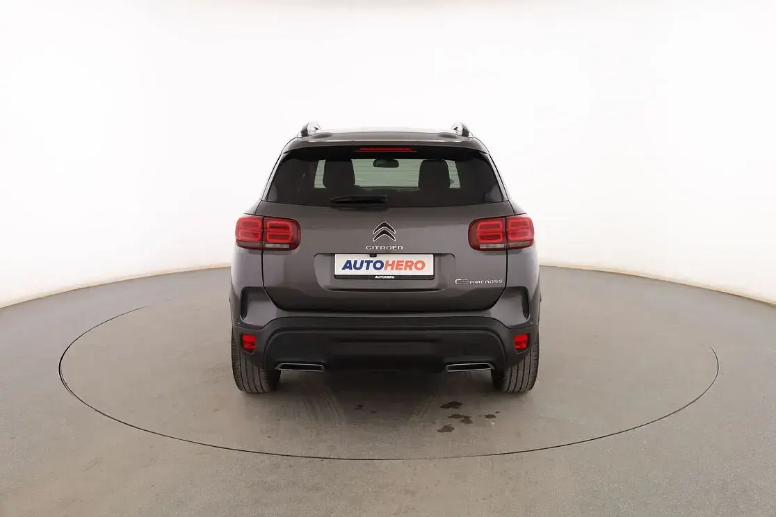 Usado Citroën C5 Aircross Shine 131 CV (96 kW) 2019 Gris SUV