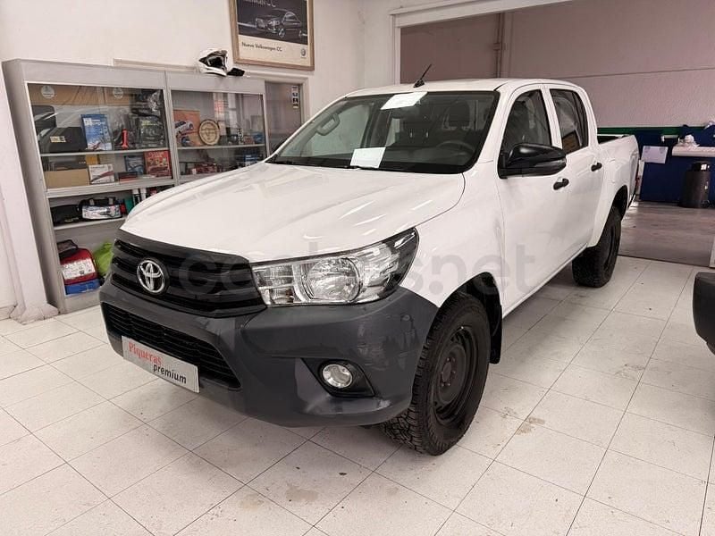 Usado Toyota HiLux Plus 150 CV (110 kW) 2020 Blanco Pickup/Camioneta