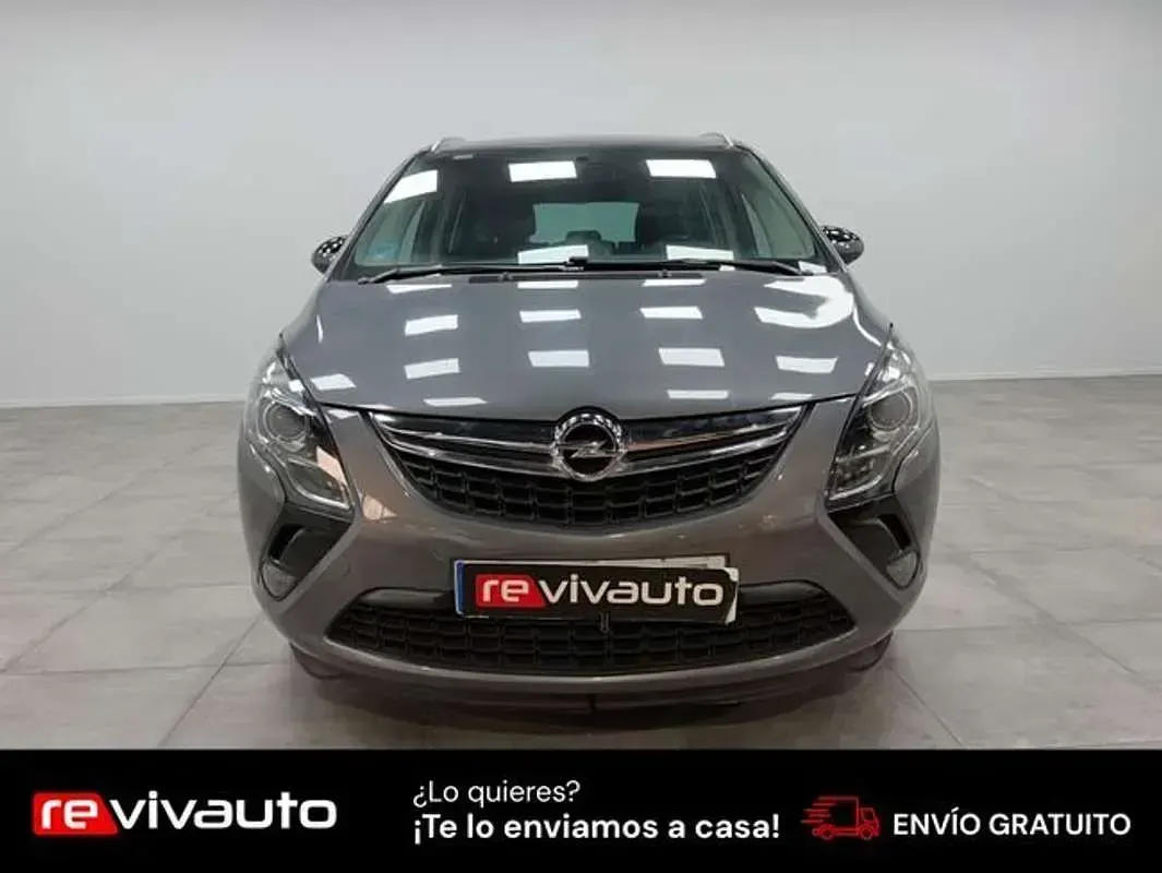 Usado Opel Zafira Excellence 140 CV (102 kW) 2016 Gris Monovolumen