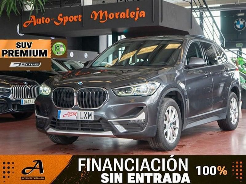 Usado BMW X1 Sport Line 150 CV (110 kW) 2022 Gris / plata SUV