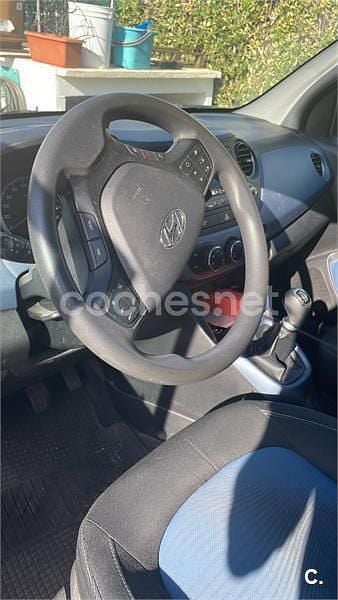 Blanco Usado 2015 Hyundai i10 Utilitario | 6200 € (Buen precio) - Imagen 1/2