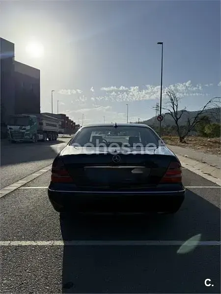 Usado Mercedes S320 197 CV (144 kW) 2000 Azul Berlina