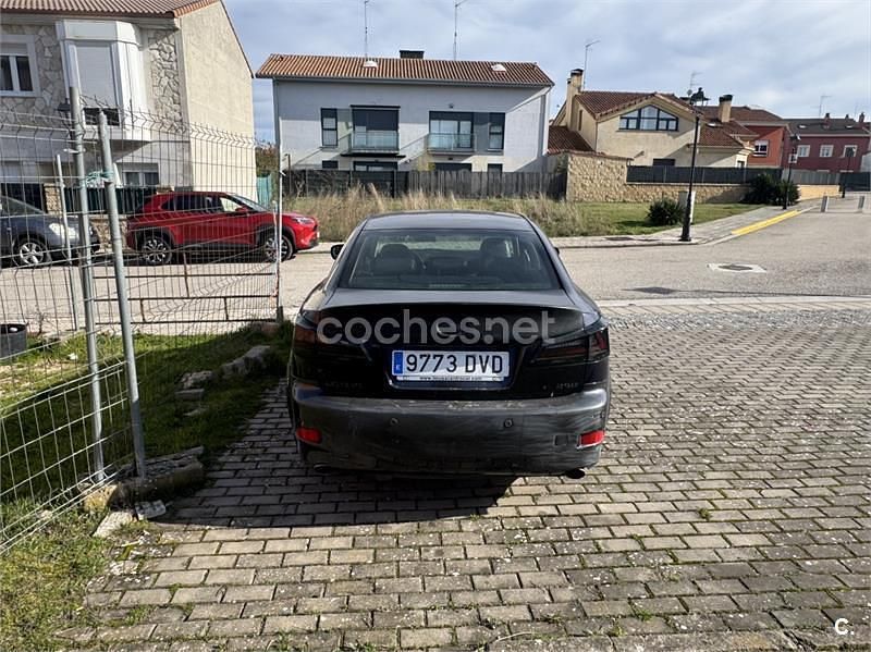 Usado Lexus IS250 Sport Line 208 CV (152 kW) 2006 Azul Berlina