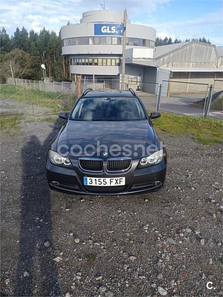 Usado BMW 318 129 CV (94 kW) 2007 Gris / plata Familiar