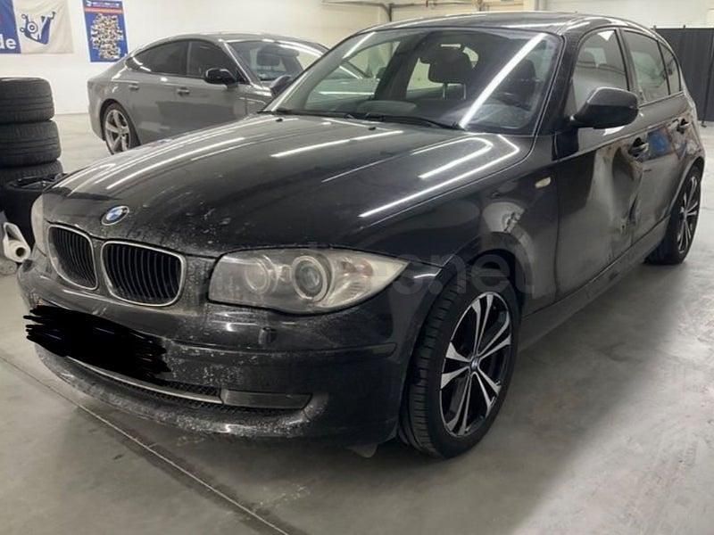 Usado BMW 116 Sport Line 122 CV (89 kW) 2011 Negro Utilitario