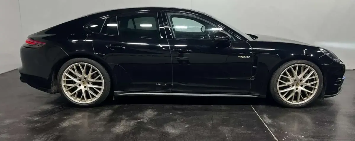 Usado Porsche Panamera 4 Edition 462 CV (339 kW) 2020 Negro Utilitario