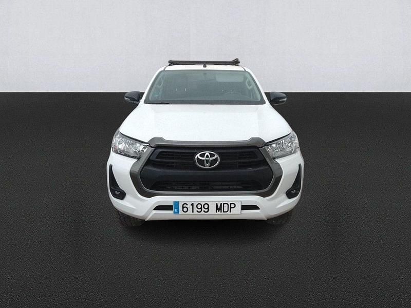 Usado Toyota HiLux 150 CV (110 kW) 2023 Blanco Pickup/Camioneta