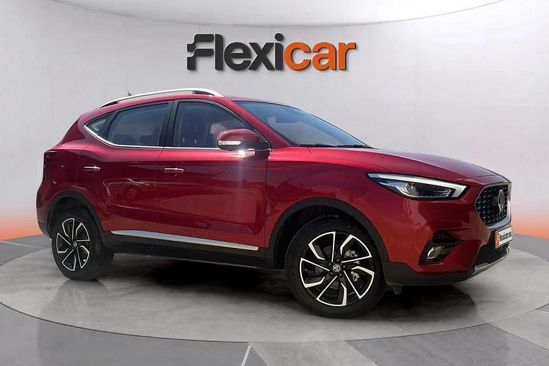 Rojo Nuevo 2024 MG ZS Luxury Berlina | 17.490 € (Precio justo) - Imagen 1/4