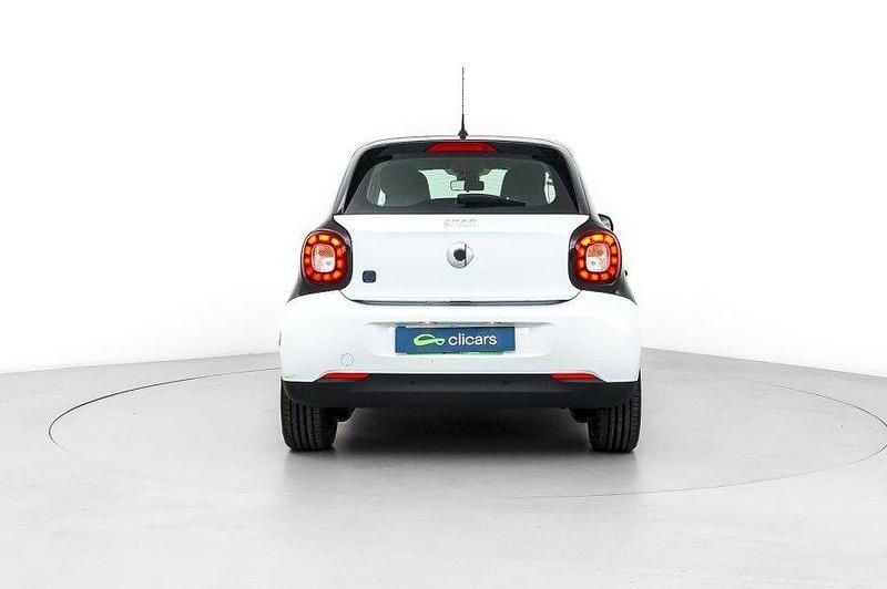 Usado Smart ForFour Electric Drive Passion 60 kW (82 CV) 2019 Blanco