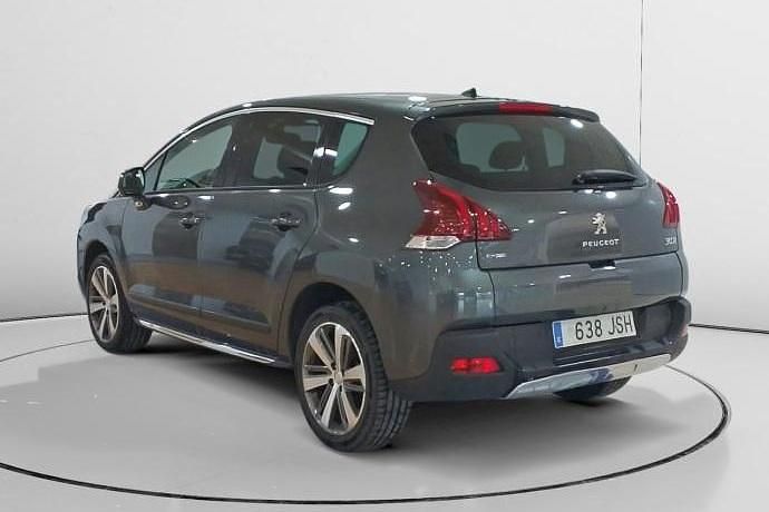 Usado Peugeot 3008 Allure 131 CV (96 kW) 2016
