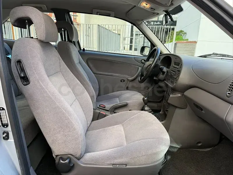 Usado Saab 9-3 150 CV (110 kW) 1998 Gris / plata Coupe