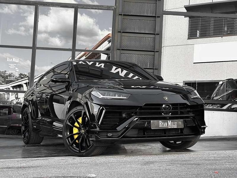Negro Usado 2024 Lamborghini Urus SUV | 329.900 € (Super precio) - Imagen 1/4