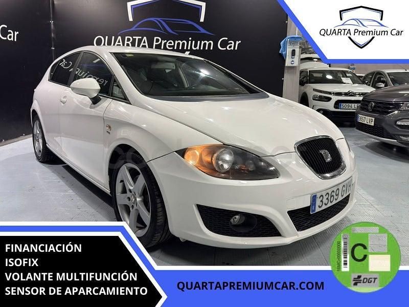 Usado Seat Leon Reference 125 CV (91 kW) 2010 Blanco Utilitario