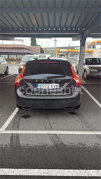 Usado Volvo V60 285 CV (209 kW) 2013 Negro Familiar