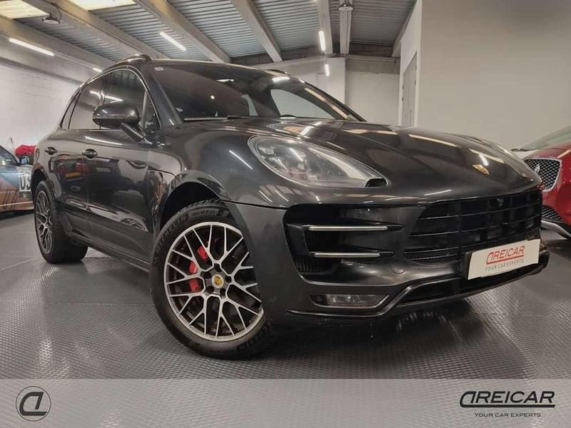 Negro Usado 2016 Porsche Macan Turbo SUV | 44.990 € (Caro) - Imagen 1/4