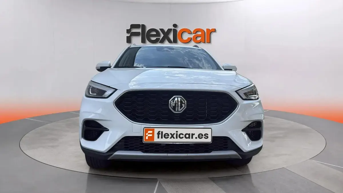Usado MG ZS Comfort 116 CV (85 kW) 2025 Blanco SUV