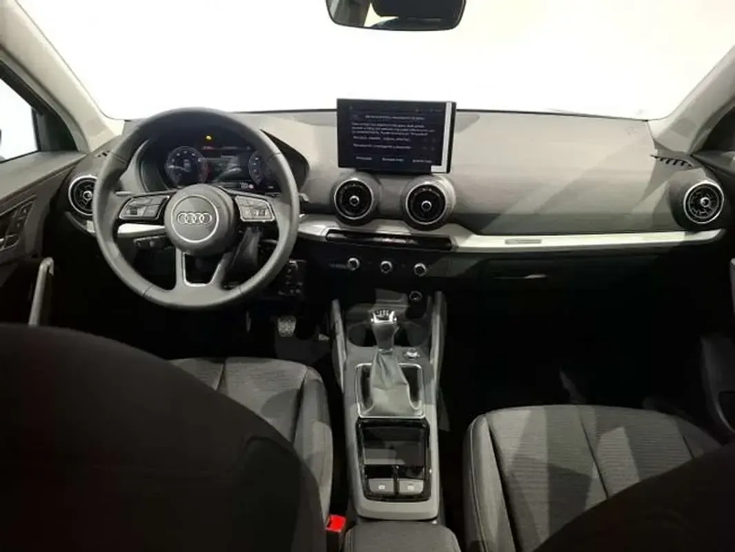 Usado Audi Q2 116 CV (85 kW) 2026 Negro SUV