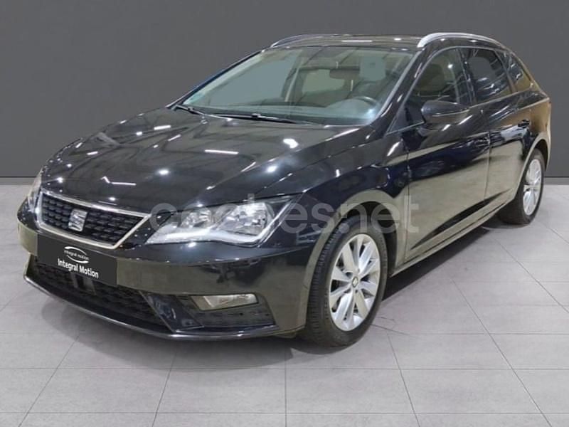 Negro Usado 2017 Seat Leon Style Berlina | 12.490 € (Un poco caro) - Imagen 1/4