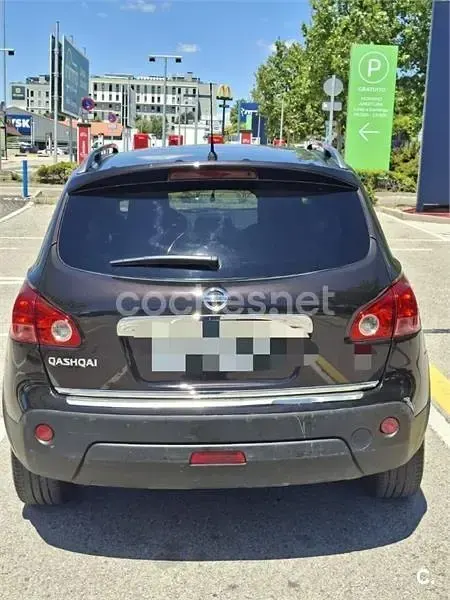 Usado Nissan Qashqai Tekna 115 CV (84 kW) 2009 Negro SUV