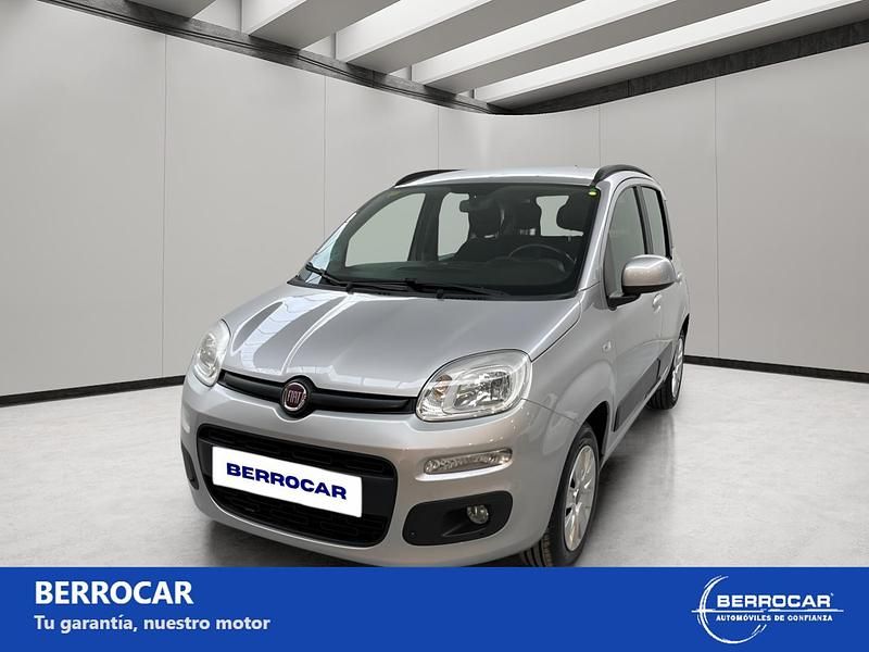 Usado Fiat Panda Lounge 69 CV (50 kW) 2018 Gris Utilitario