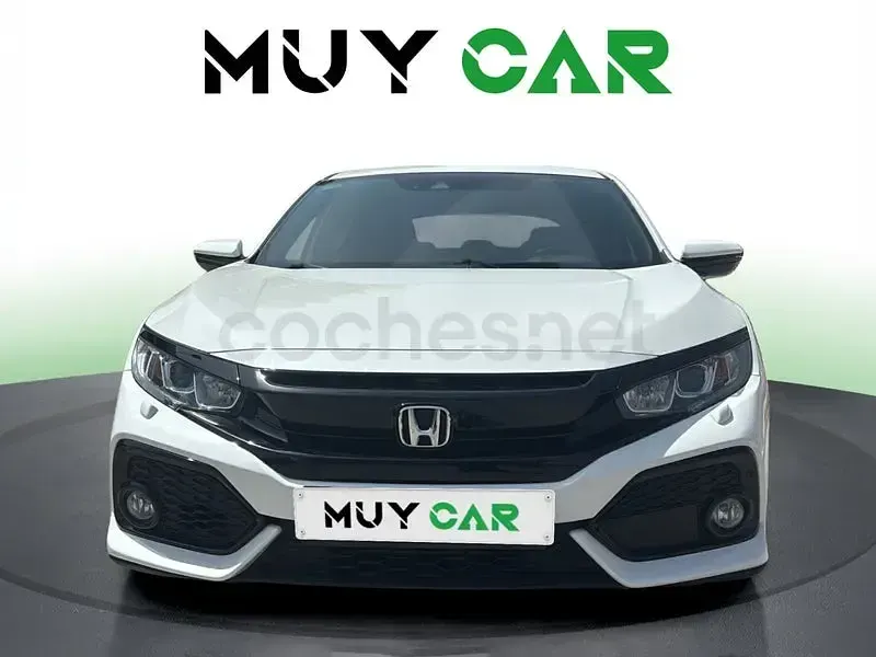 Usado Honda Civic Elegance 129 CV (94 kW) 2019 Blanco Berlina