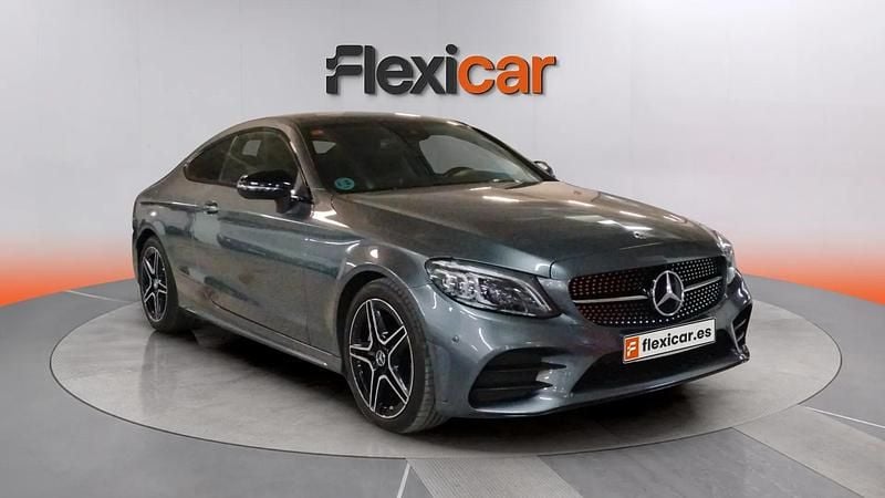 Usado Mercedes C220 194 CV (142 kW) 2019 Gris Coupe