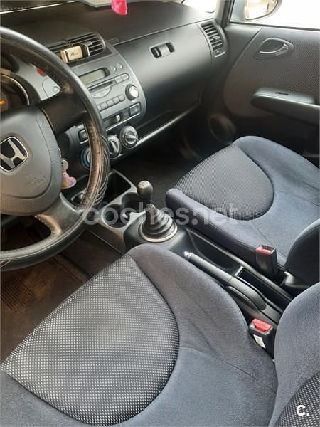 Usado Honda Jazz ES 83 CV (61 kW) 2004 Gris / plata Utilitario