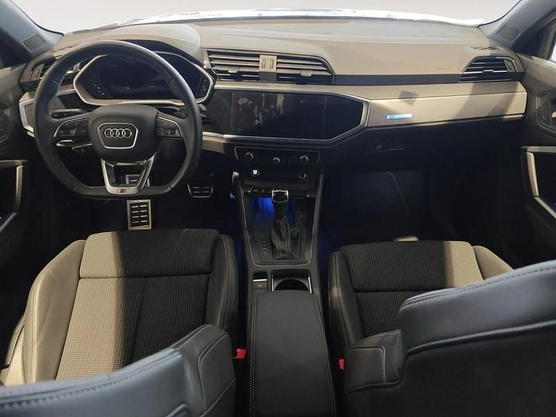 Usado Audi Q3 S-Line 150 CV (110 kW) 2025 Gris/plata SUV