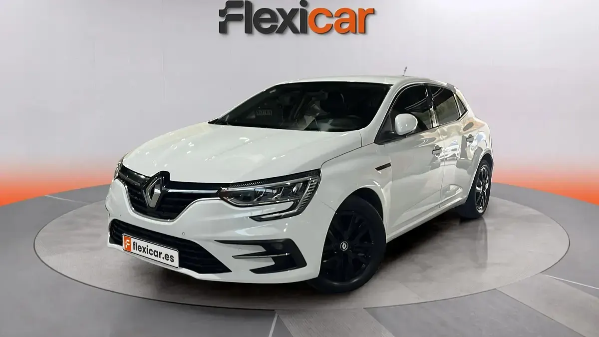 Usado Renault Mégane II Intens 116 CV (85 kW) 2022 Blanco Berlina
