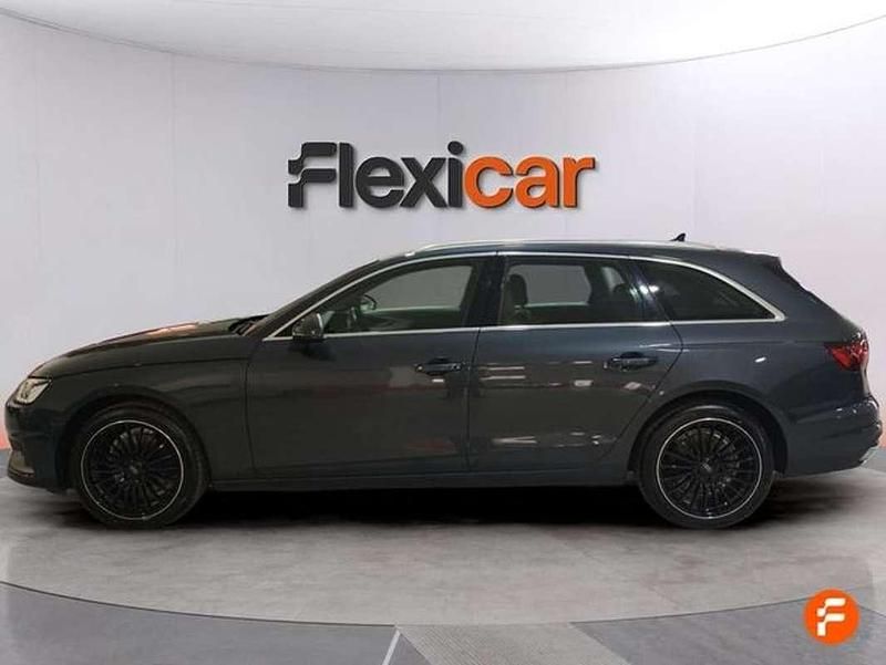 Usado Audi A4 Premium 136 CV (100 kW) 2022 Gris Familiar