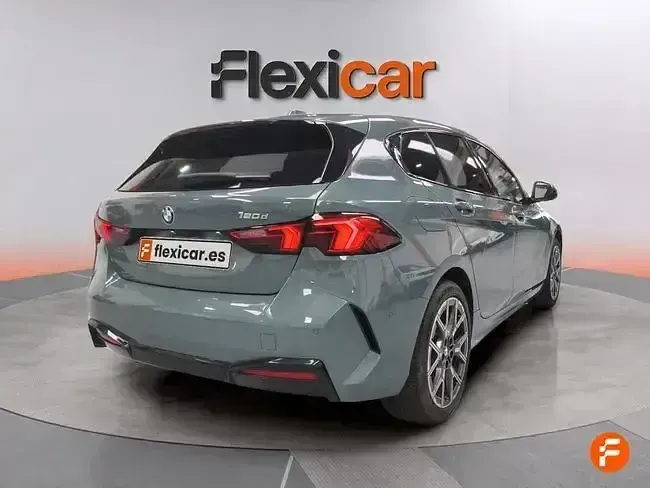 Usado BMW 118 150 CV (110 kW) 2025 Gris Utilitario