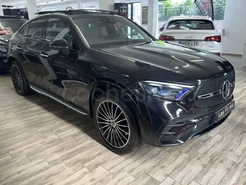 Usado Mercedes GLC300e 313 CV (230 kW) 2024 Negro Coupe