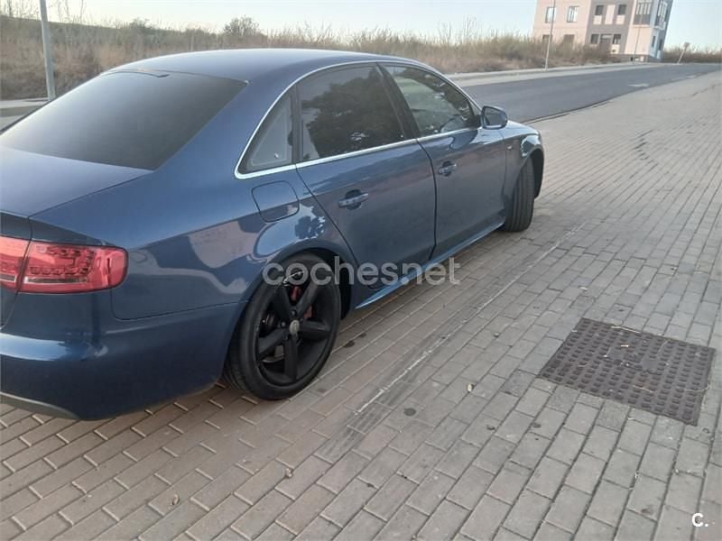 Azul Usado 2010 Audi A4 Berlina | 7500 € (Buen precio) - Imagen 1/4