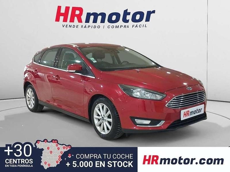 Rojo Usado 2017 Ford Focus Titanium Berlina | 10.140 € (Buen precio) - Imagen 1/4
