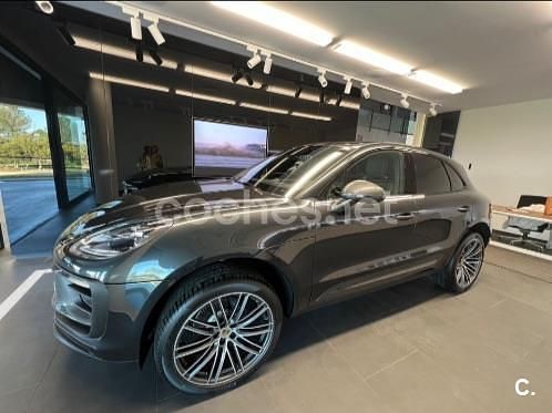 Gris / plata Usado 2024 Porsche Macan SUV | 82.900 € (Un poco caro) - Imagen 1/4
