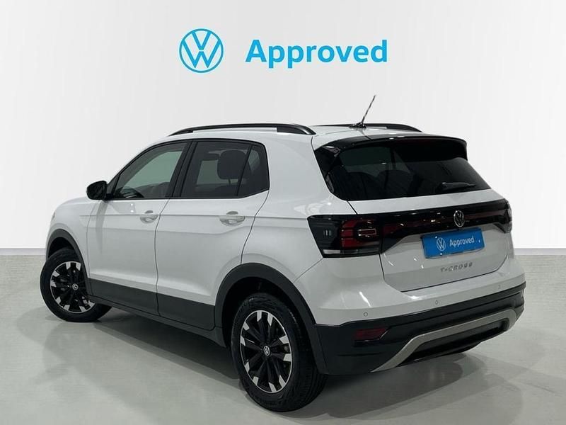 Usado VW T-Cross Advance 110 CV (80 kW) 2022 Blanco SUV