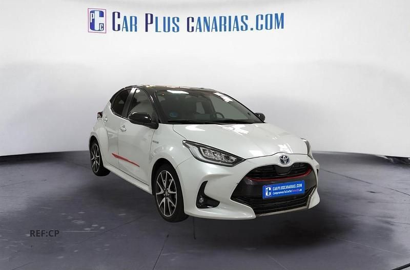 Blanco Usado 2022 Toyota Yaris Hybrid Sport Berlina | 19.995 € (Precio justo) - Imagen 1/4