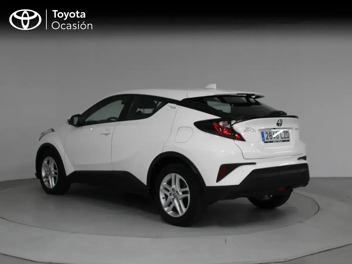 Usado Toyota C-HR Active 122 HP (89 kW) 2022 Branco SUV