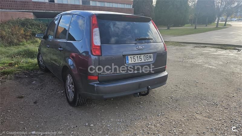 Usado Ford C-MAX Ghia 145 CV (106 kW) 2004 Gris / plata Monovolumen