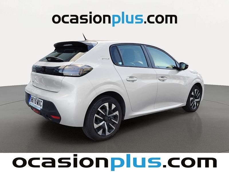 Usado Peugeot 208 Style 102 CV (75 kW) 2024 Blanco Utilitario