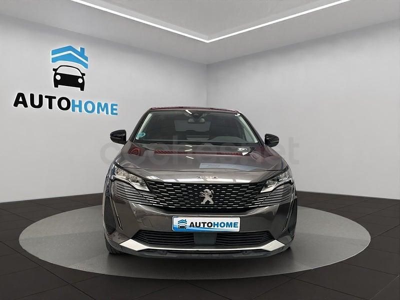 Usado Peugeot 3008 GT 130 CV (95 kW) 2021 Gris / plata SUV