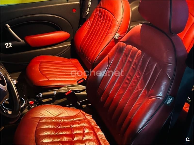 Usado Mini Cooper 115 CV (84 kW) 2005 Gris / plata Utilitario