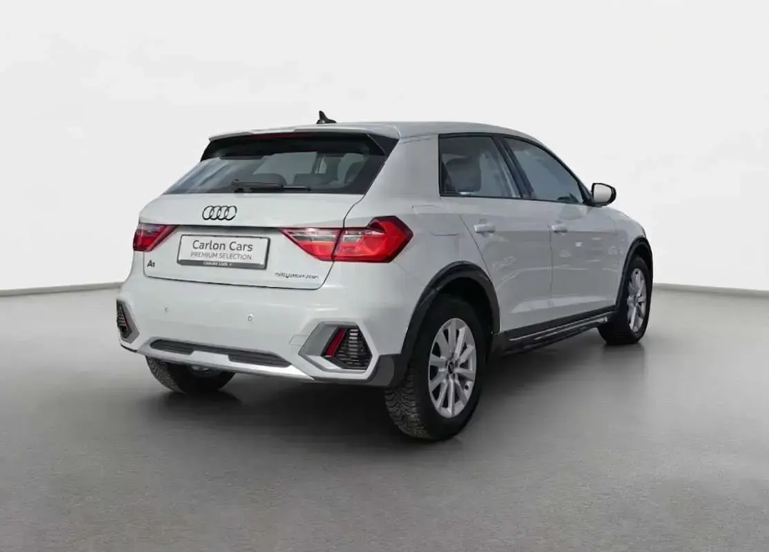 Usado Audi A1 95 CV (69 kW) 2022 Blanco SUV