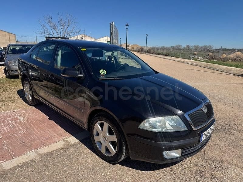 Usado Skoda Octavia Active 105 CV (77 kW) 2006 Negro Berlina