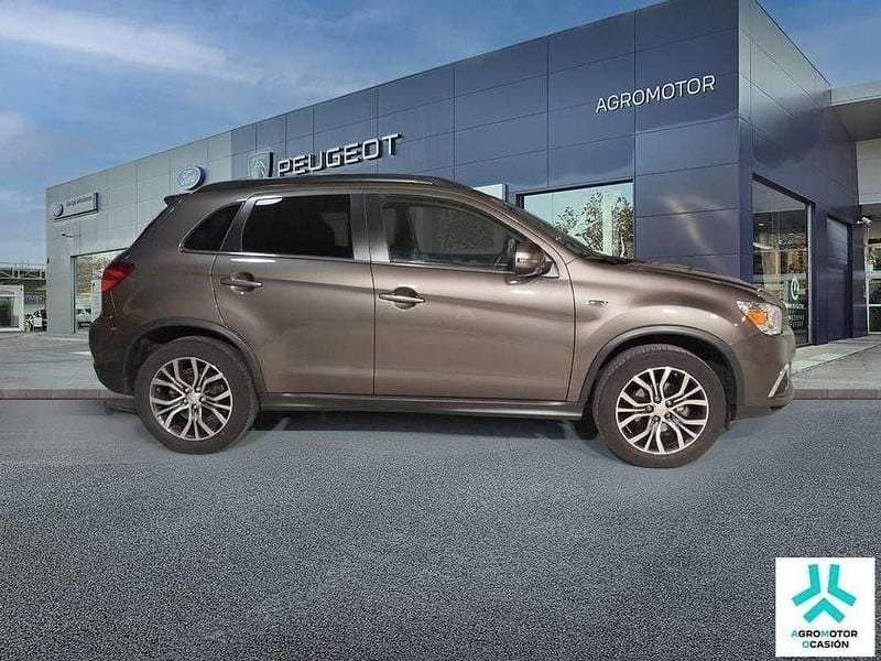 Usado Mitsubishi ASX Motion 117 CV (86 kW) 2018 Marrón SUV